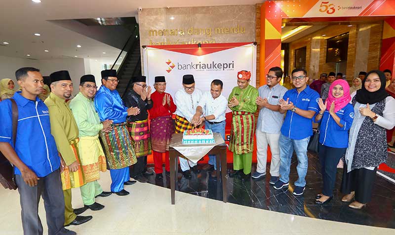 HUT Ke-53, Bank Riaukepri Siap Menuju Syariah