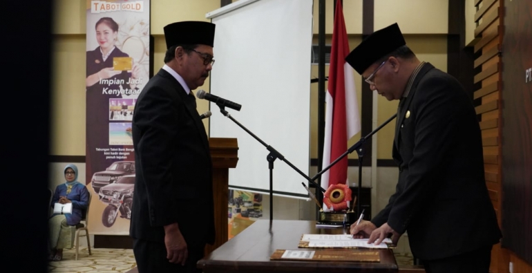 Rektor UNIB Jadi Komisaris Utama Bank Bengkulu