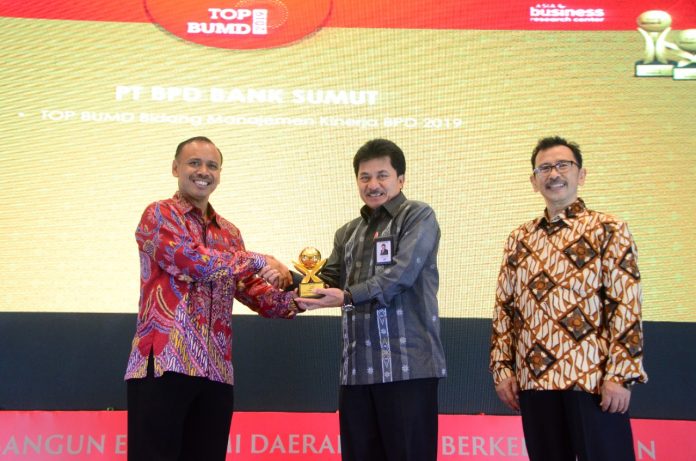 Bank Sumut Raih Top BUMD Bidang Manajemen Kinerja 2019