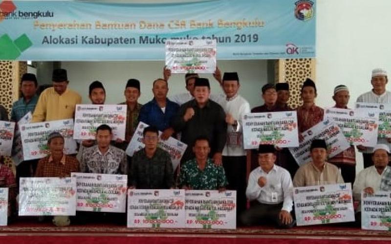 Bank Bengkulu Salurkan CSR di 32 Tempat Ibadah