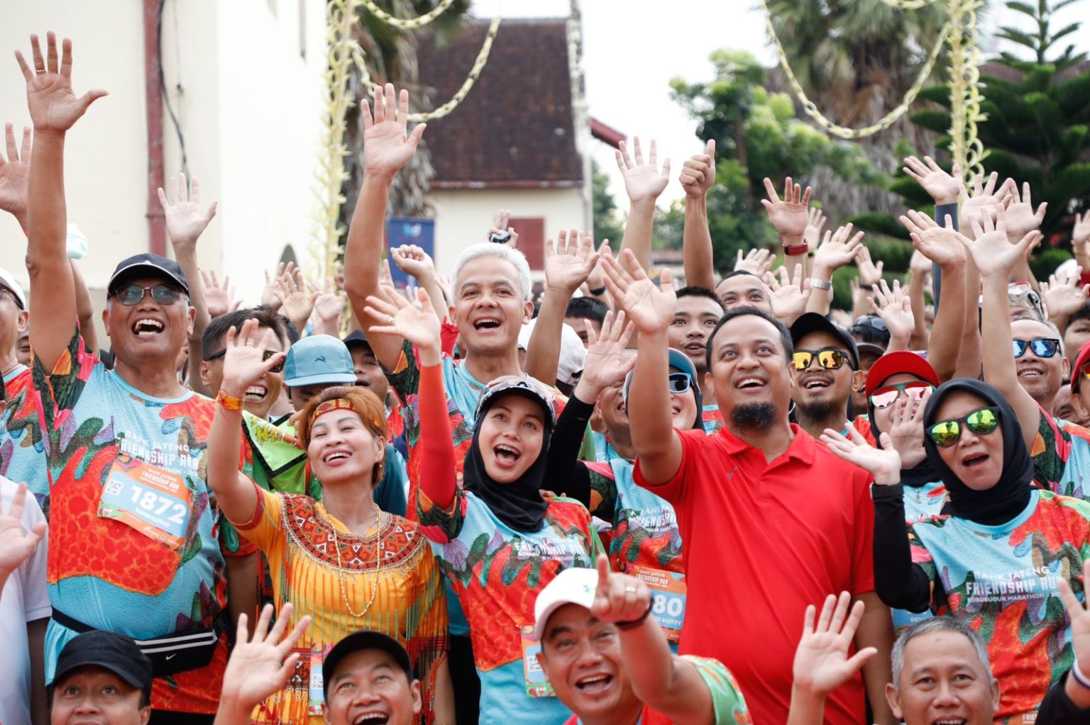 Bank Jateng Friendship Run di Makassar, Warga Antusias Lari Bareng Ganjar